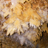 Кристали в печері Атлантида