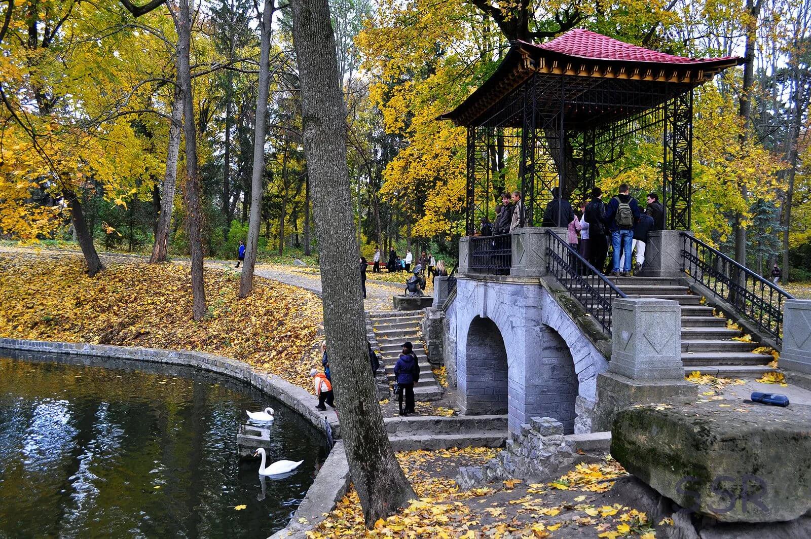 парк александрия украина