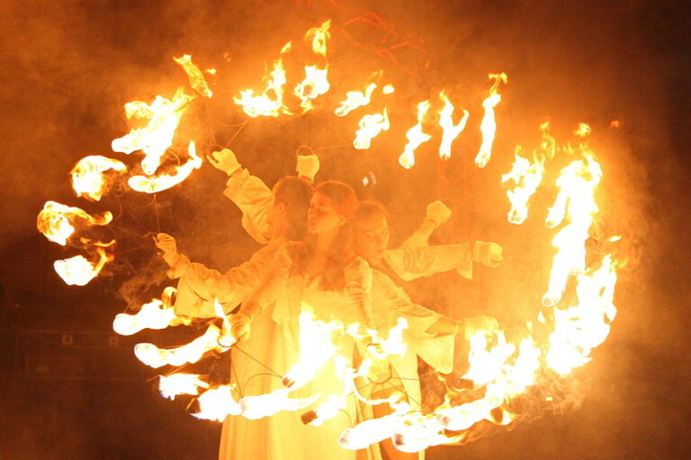 Тустань фестиваль