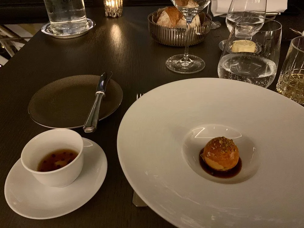 Le Jules Verne