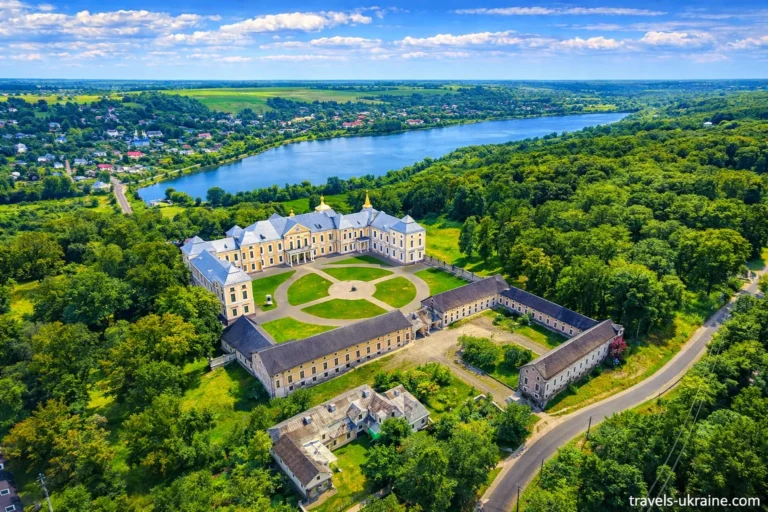 палацова резиденція Вишневецьких