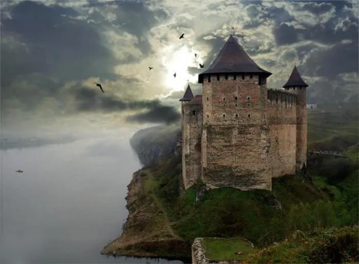 Хотинська середньовічна фортеця над Дністром