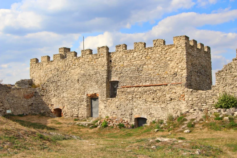 Кременецький замок, руїни, башта