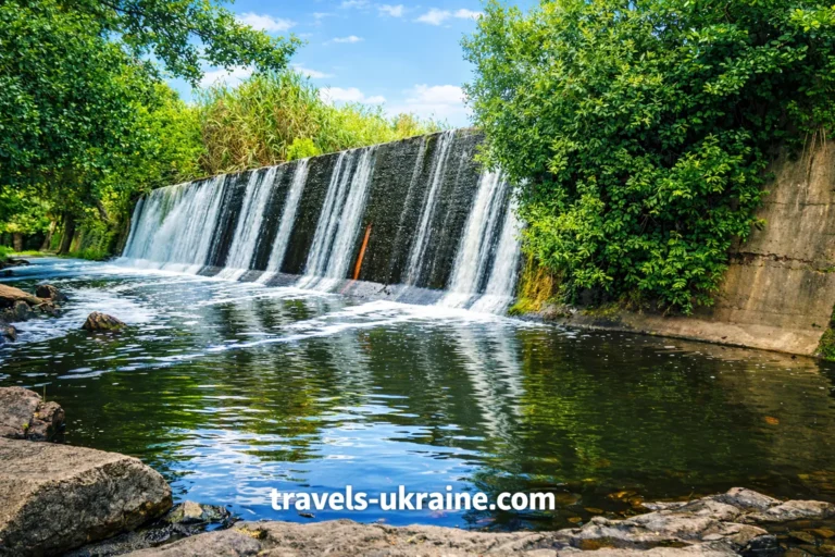 Буцький каньйон,водоспад