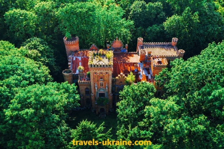 Садиба Даховських – аристократична перлина Черкащини