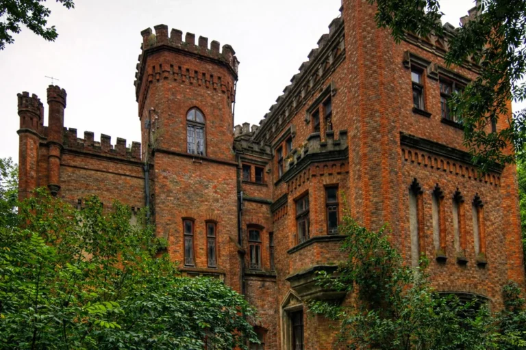 Палац Даховських на Черкащині