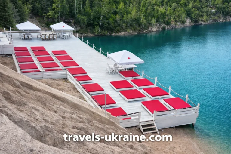 Літній відпочинок на озері в Дружбівському кар'єрі