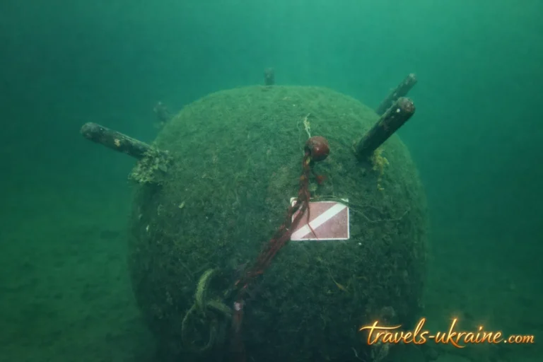 Малинський підводний музей, макет міни