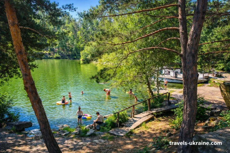 Купання в Коростишівському кар’єрі