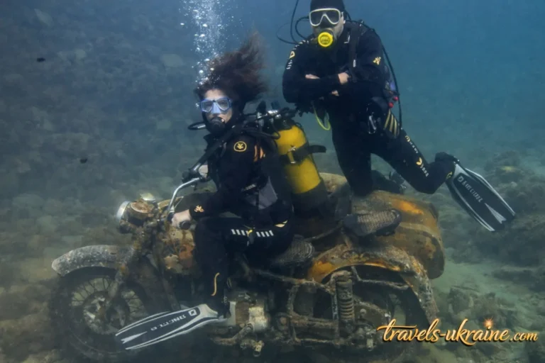 Малинський підводний музей, затоплений мотоцикл
