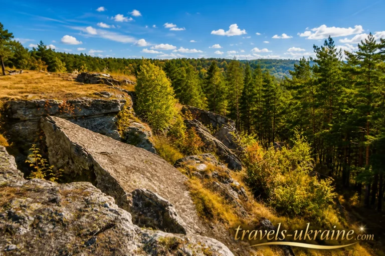 Кременецькі гори та скеляста крайка