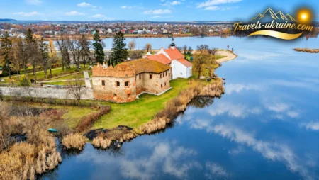 Starokonstantinovsky Castle